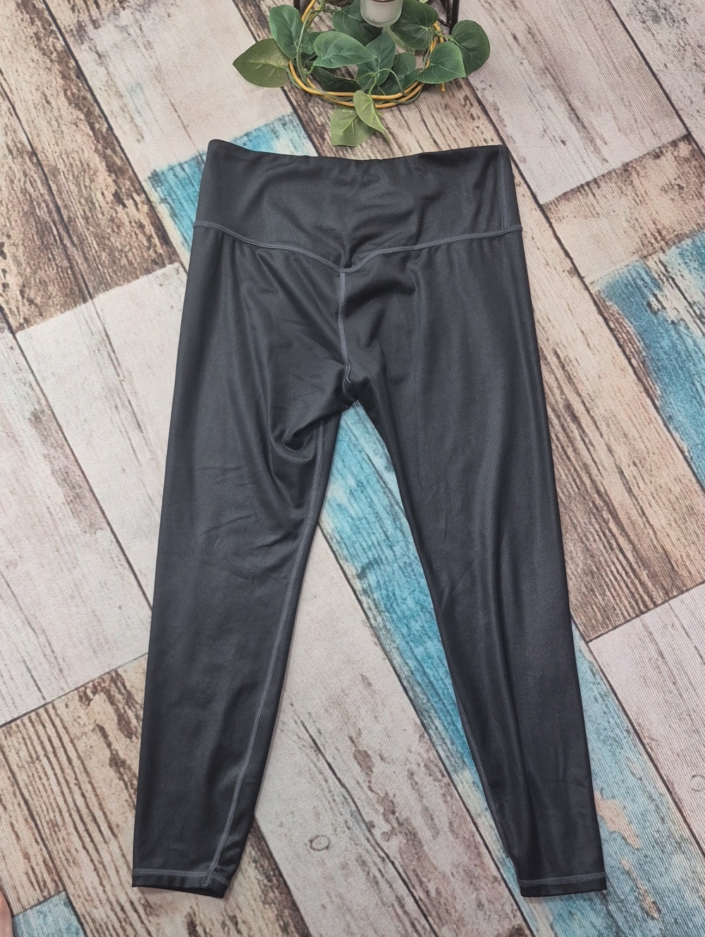 Athleta Elation Ultra High Rise Tight - Picture 6 of 13